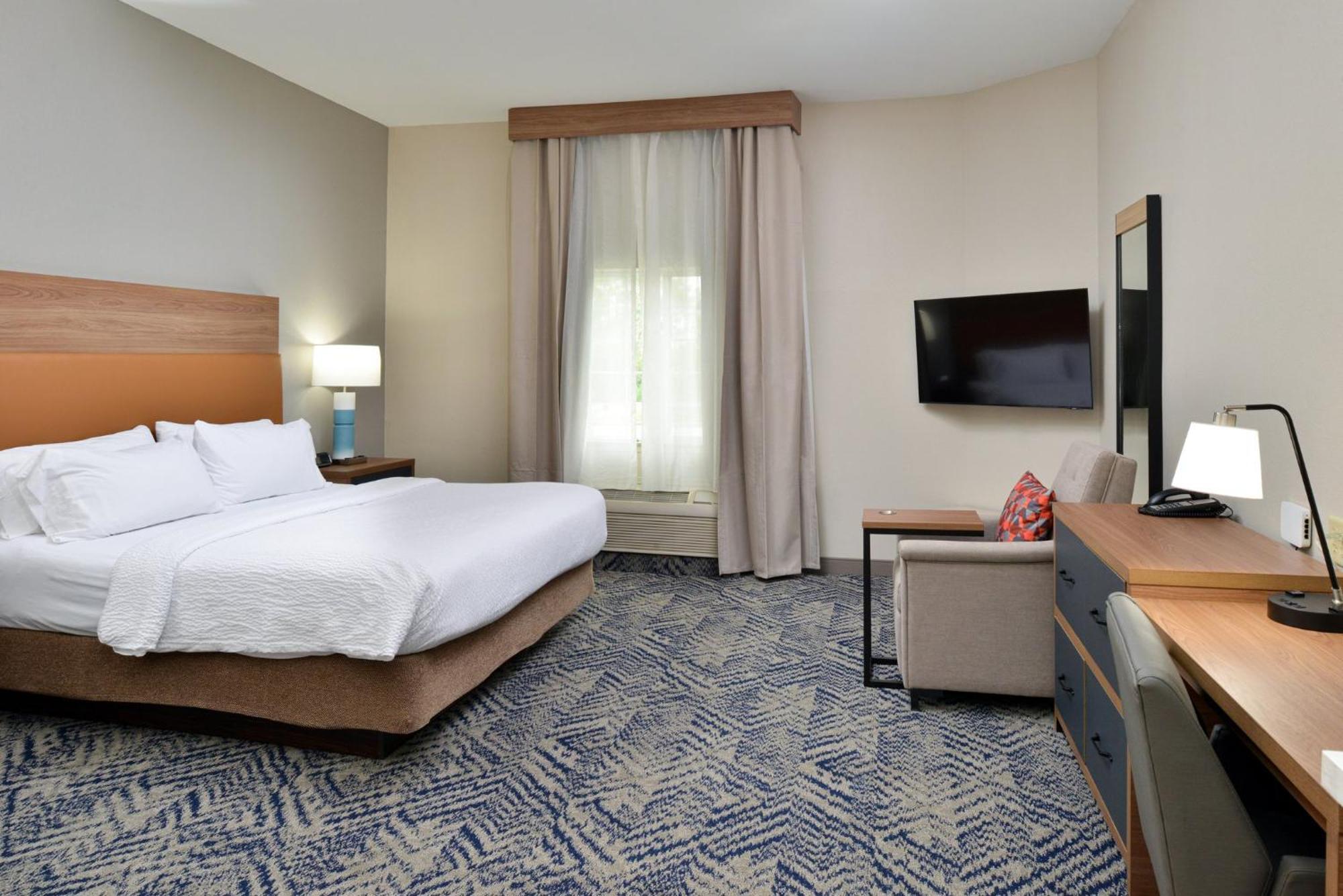 Hotel Candlewood Northeast By Ihg 2*