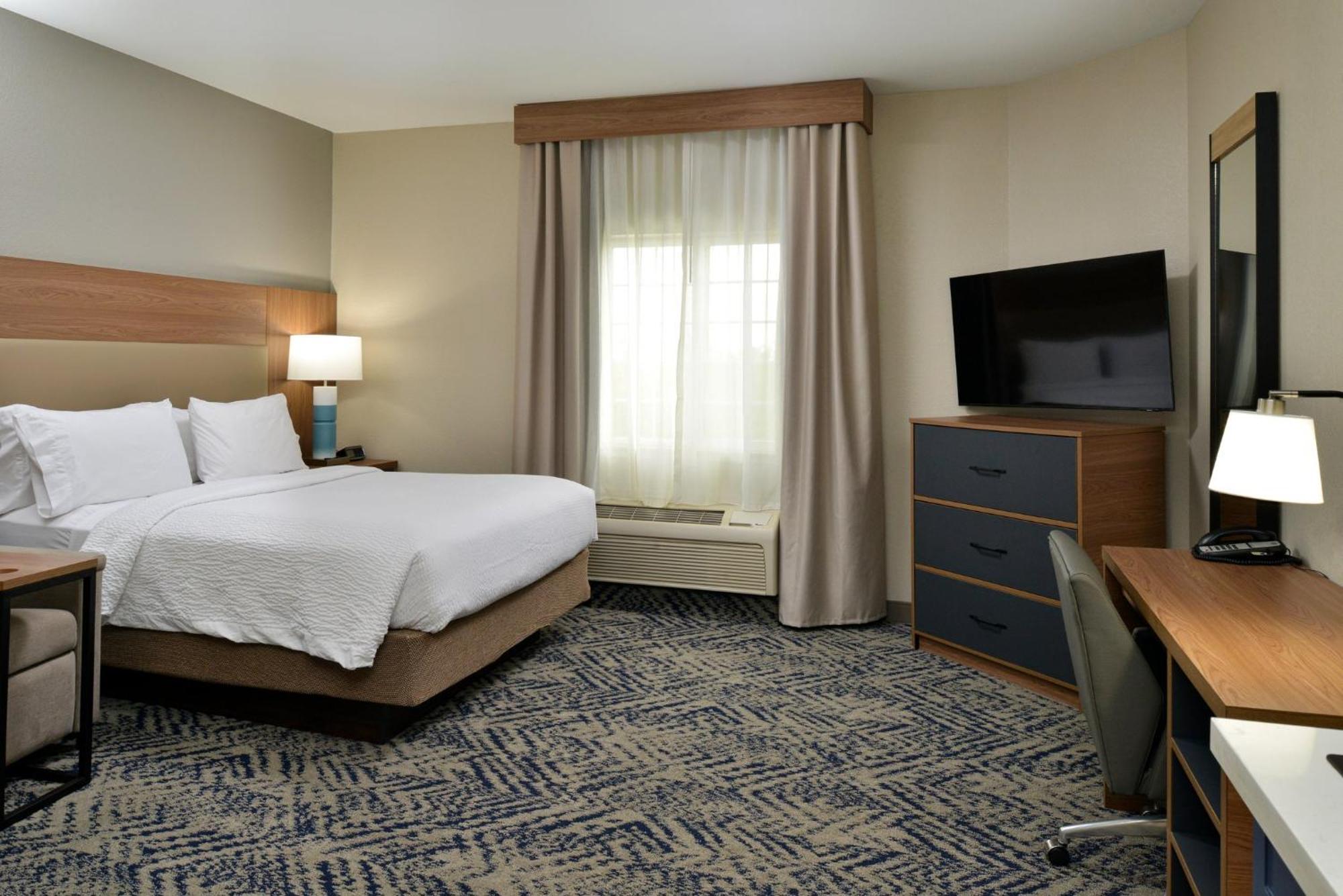 Hotel Candlewood Kansas Northeast By Ihg